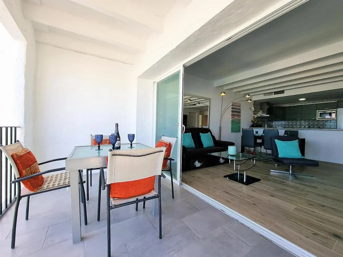 Apartment 2 Bedroom Frontline Puerto Banus Best Views Rdr299 Marbella